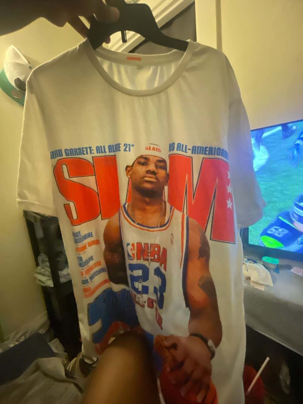 LeBron James Slam Magazine King James Graphic Tee